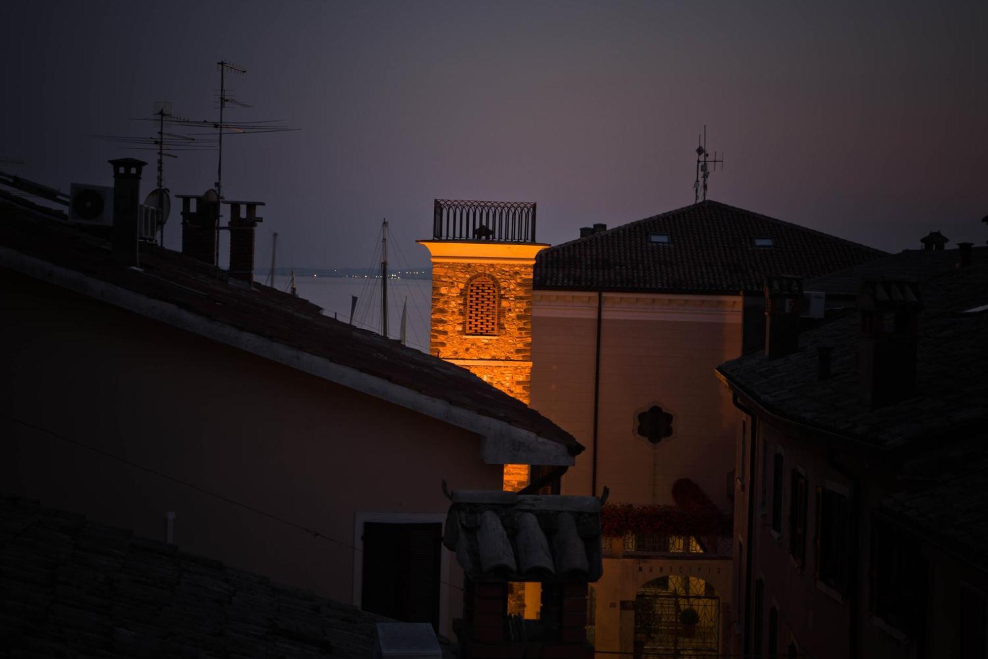 Mariposa Apartments Bardolino Bagian luar foto